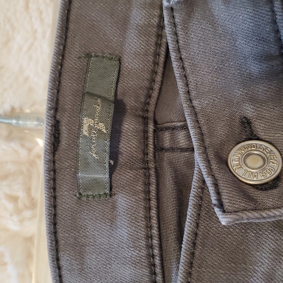 7 For all Mandkind Cargo Pants - Picture 5 of 7